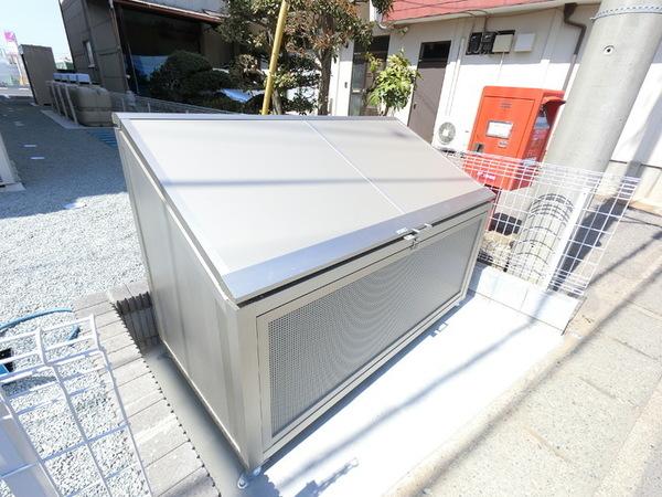 ピノン