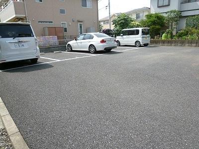 クローバーハイツＢ