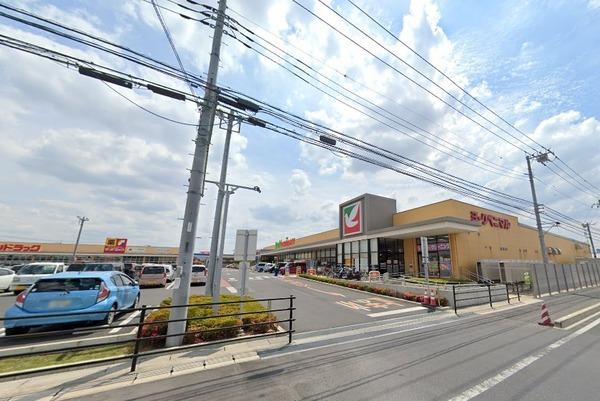 フローラ赤坂A棟(ヨークベニマル田島店)