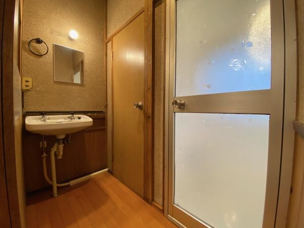 堀米町貸家