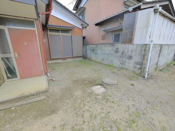 堀米町貸家