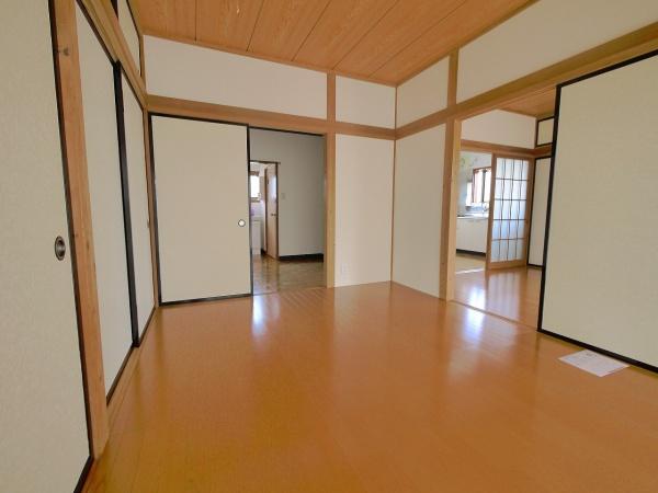 犬伏中町貸家