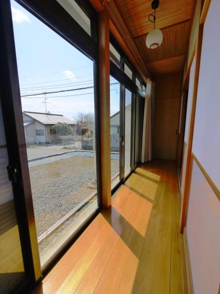 佐野市越名町　貸家