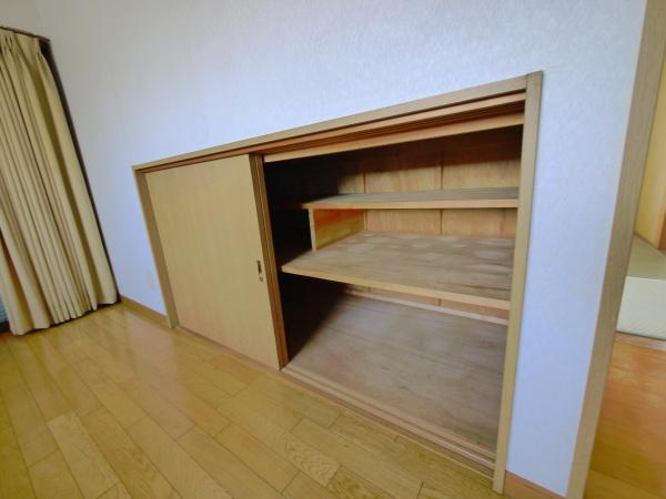 佐野市越名町　貸家