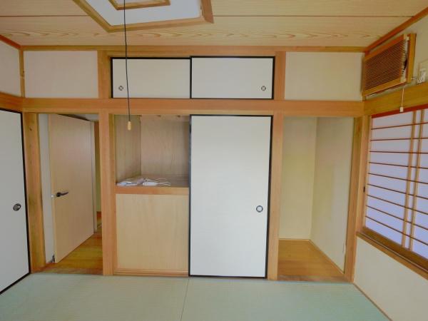 佐野市越名町　貸家