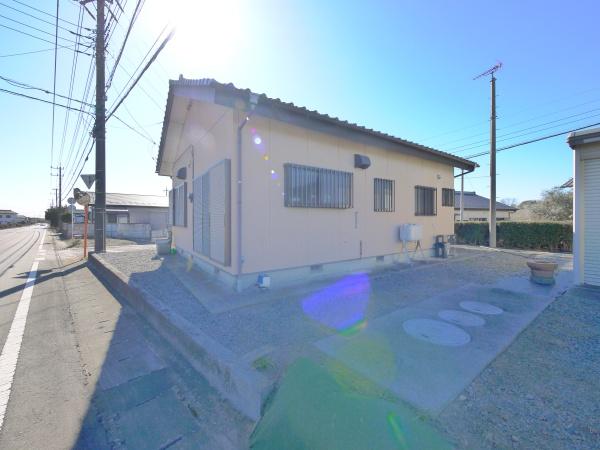 佐野市越名町　貸家