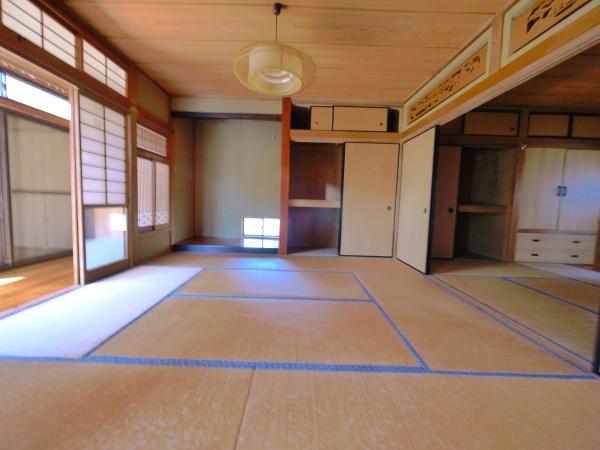 佐野市栃本町　戸建