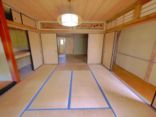 佐野市栃本町　戸建