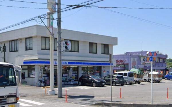 マリヨ カーサB(ローソン葛生北店)