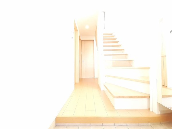 メゾン　ラ　ヴィエルジュ