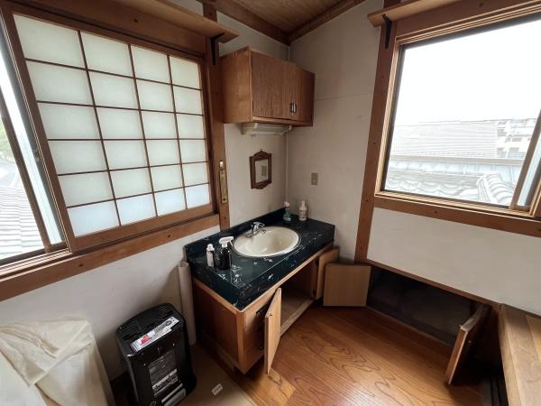 堀米町貸家
