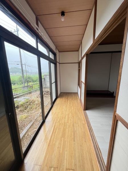 佐野市韮川町　貸家