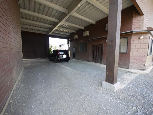 佐野市赤坂町　店舗・事務所・住居付き