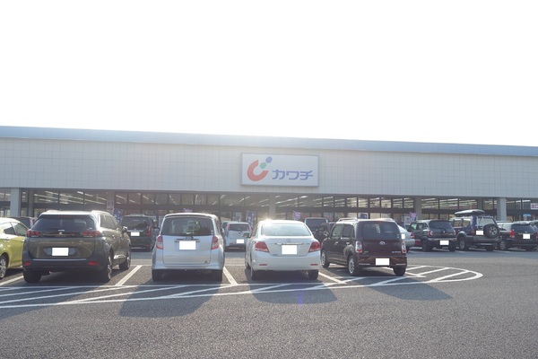 メゾン・ソレイユＡ(カワチ薬品佐野店)