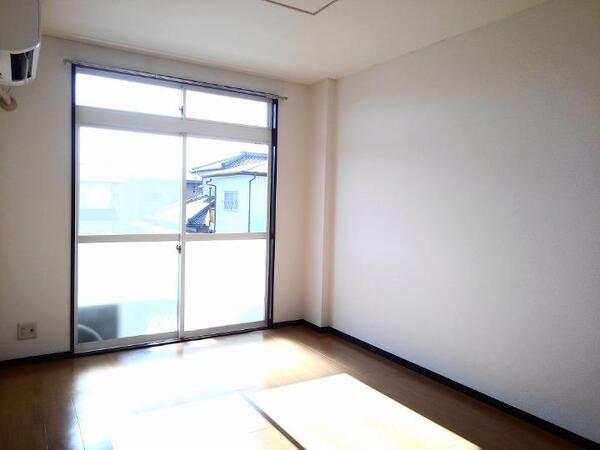 アーバンヒルズ