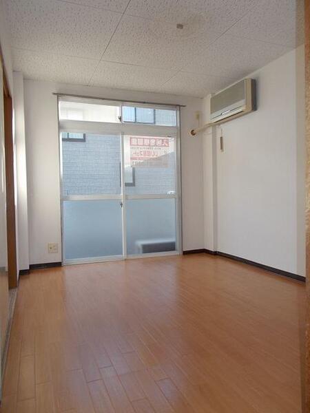 フランボワーズＦ