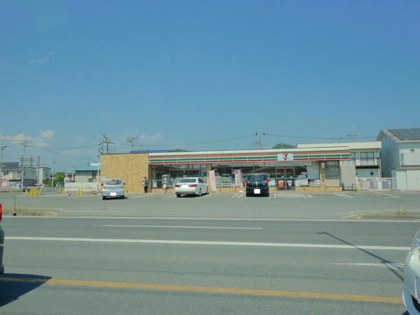 ユリカハイツ２(セブンイレブン佐野奈良渕店)