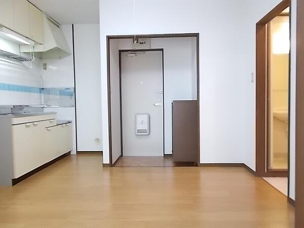 ユリカハイツ２