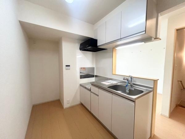 交野市郡津４丁目のアパート