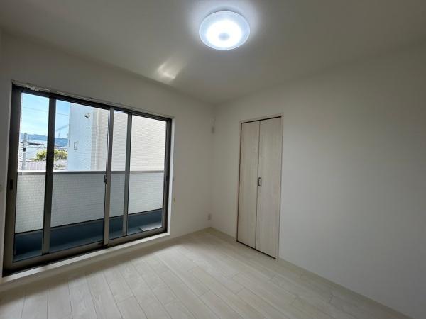 クリエオーレ郡津Ⅰ