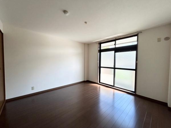 交野市私市２丁目のハイツ