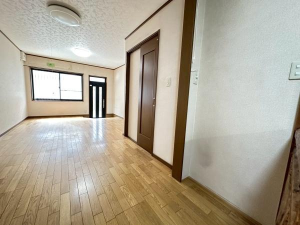 交野市藤が尾４丁目の貸家