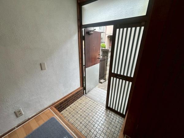 枚方市野村元町のテラスハウス