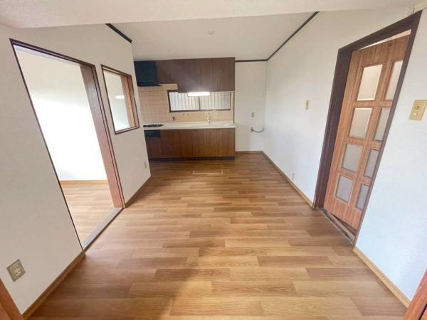 四條畷市清滝新町の貸家