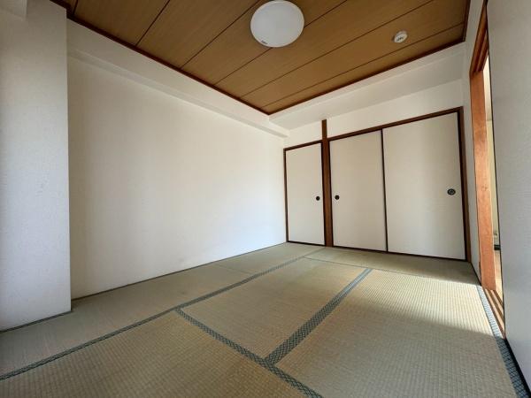 枚方市牧野本町２丁目のマンション