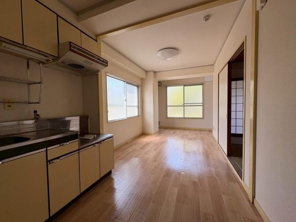 枚方市牧野本町２丁目のマンション