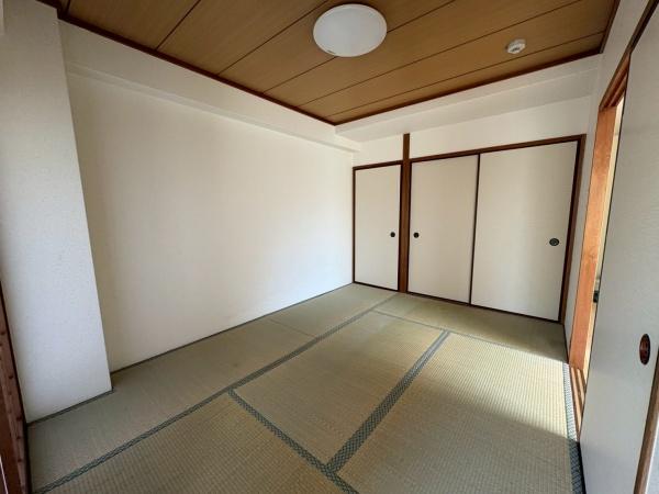 枚方市牧野本町２丁目のマンション