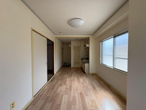 枚方市牧野本町２丁目のマンション