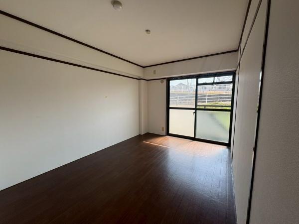 枚方市牧野本町１丁目のマンション