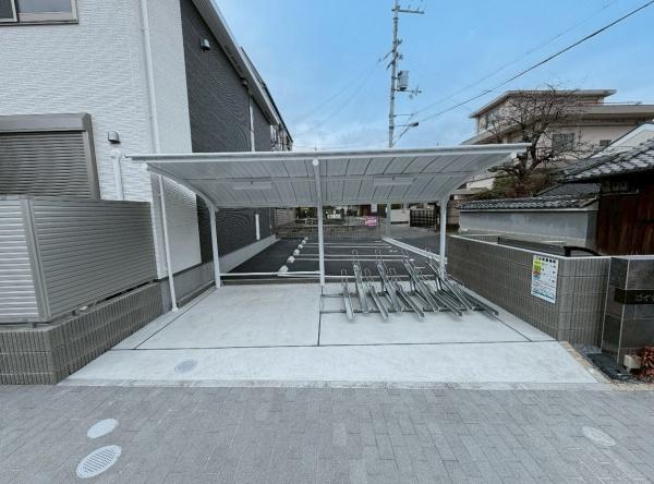 枚方市片鉾本町のアパート