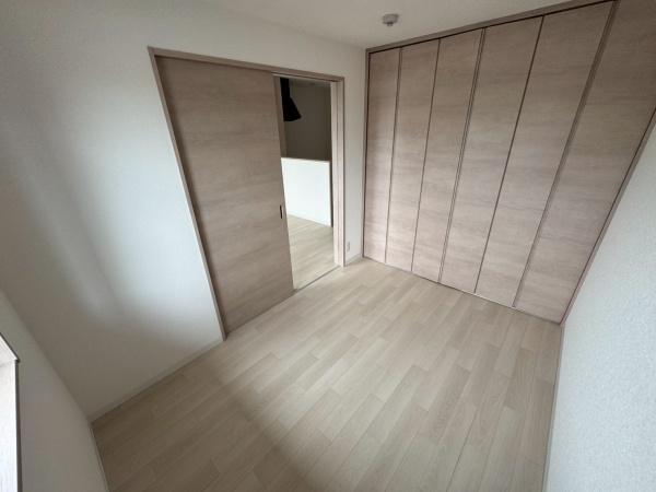 枚方市上島町のアパート