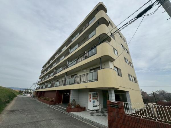 寝屋川市木屋元町のマンション