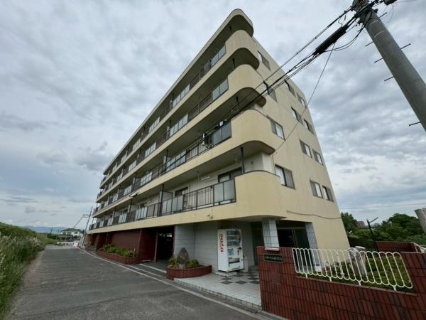 寝屋川市木屋元町のマンション