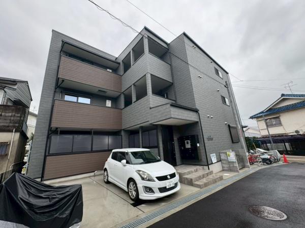 枚方市牧野阪3丁目のアパート
