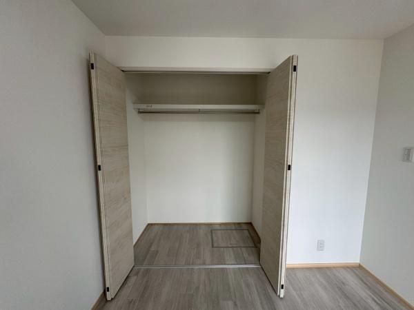交野市寺２丁目のアパート