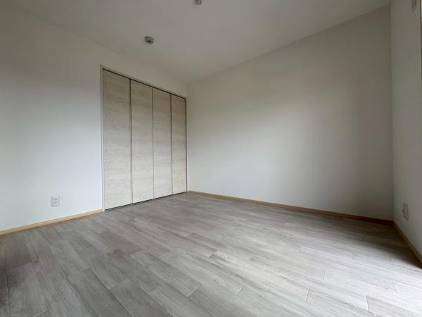 交野市寺２丁目のアパート