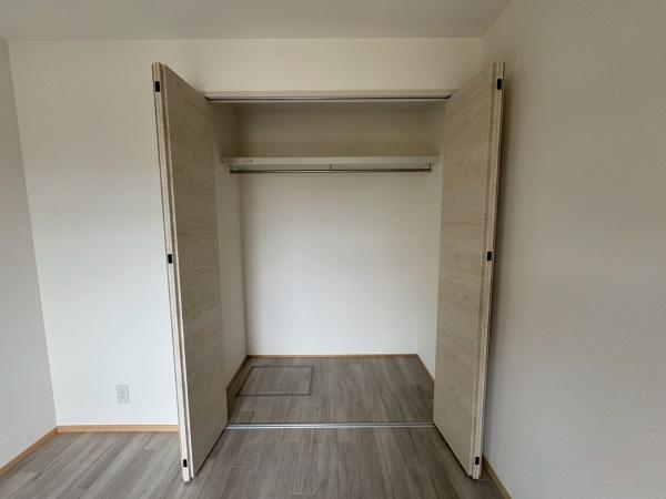 交野市寺２丁目のアパート
