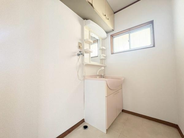 桜丘町貸家