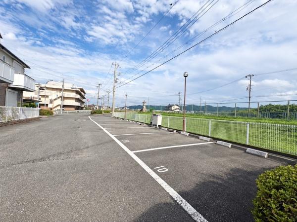 ルシアコート村野