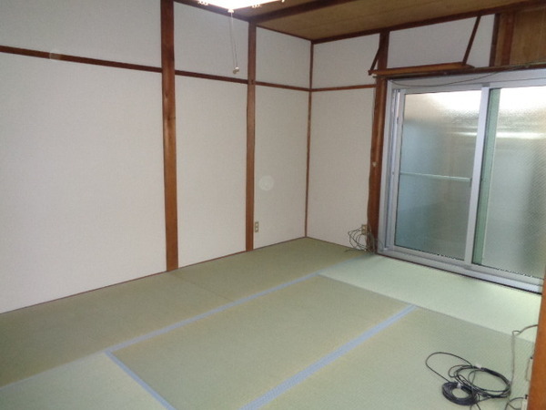 京都市伏見区深草仙石屋敷町の貸家