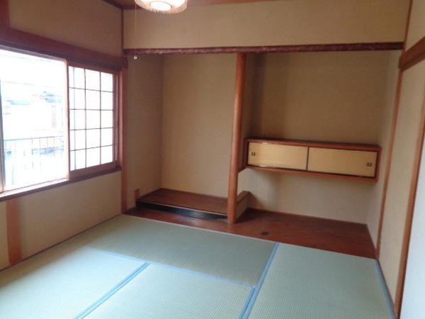 京都市伏見区深草仙石屋敷町の貸家