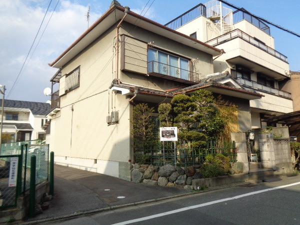 京都市伏見区深草仙石屋敷町の貸家