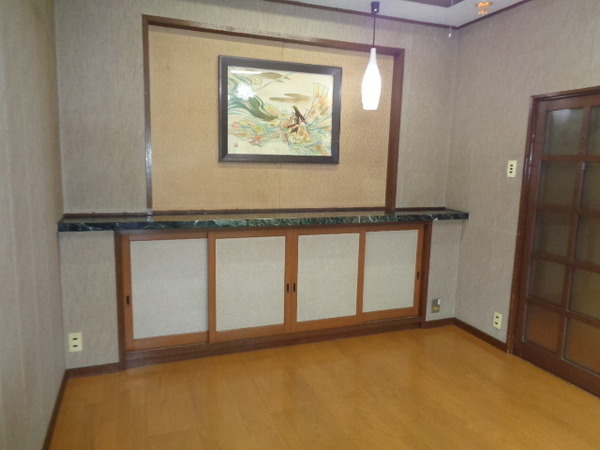 京都市伏見区深草仙石屋敷町の貸家