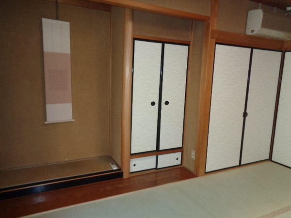 桃山与五郎町の貸家