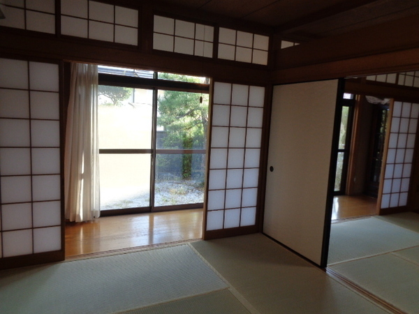桃山与五郎町の貸家
