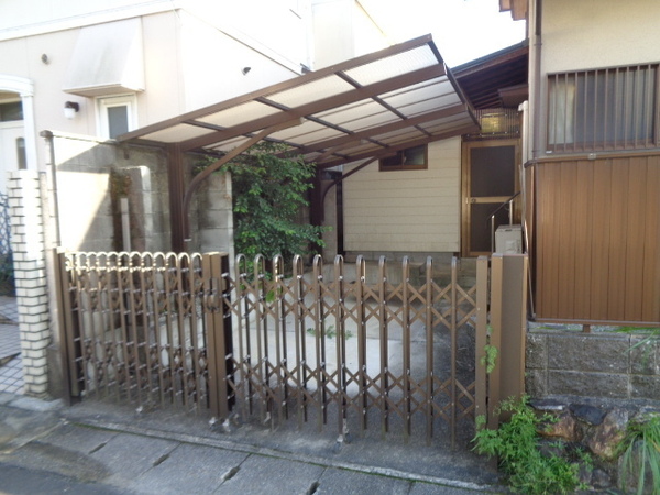 桃山与五郎町の貸家